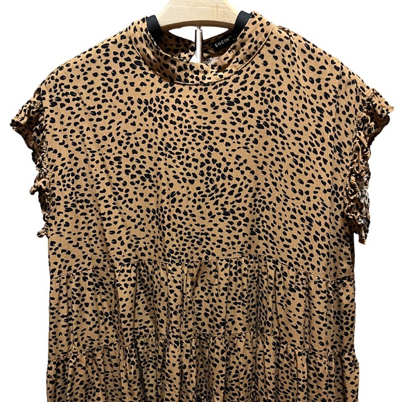 SHEIN Tops - SHEIN Leopard Print Top